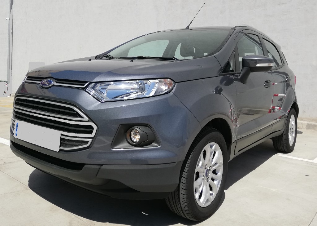 FORD_ECOSPORT_GRIS